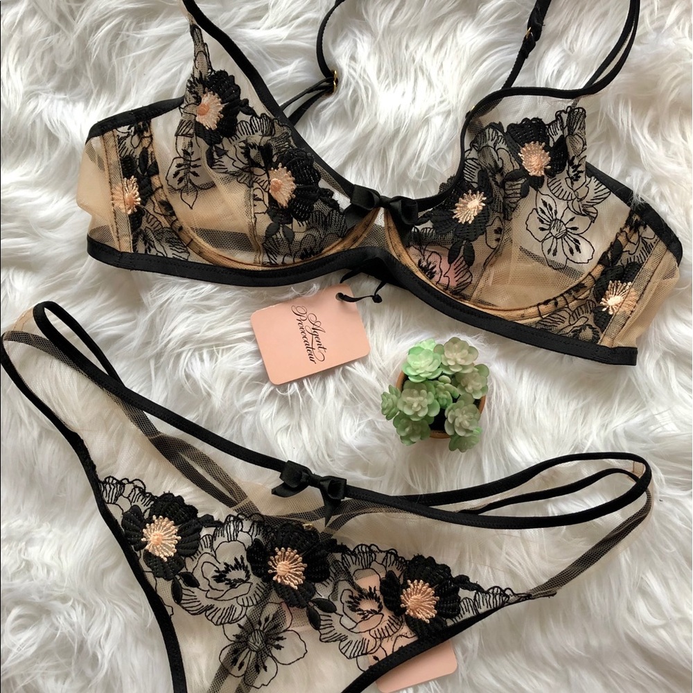 AP Set Janie 36B/4 - Picture 2 of 3